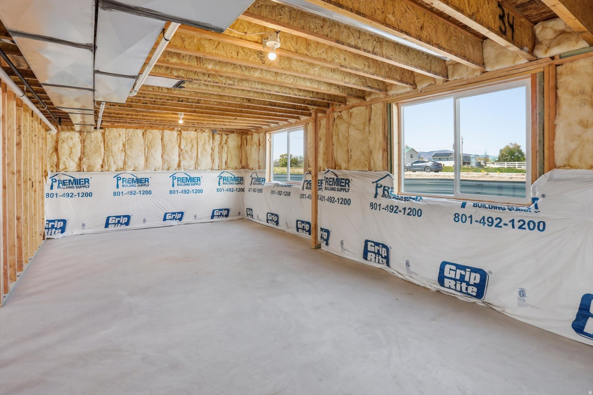 ESTATES AT RIVERVIEW - Residential