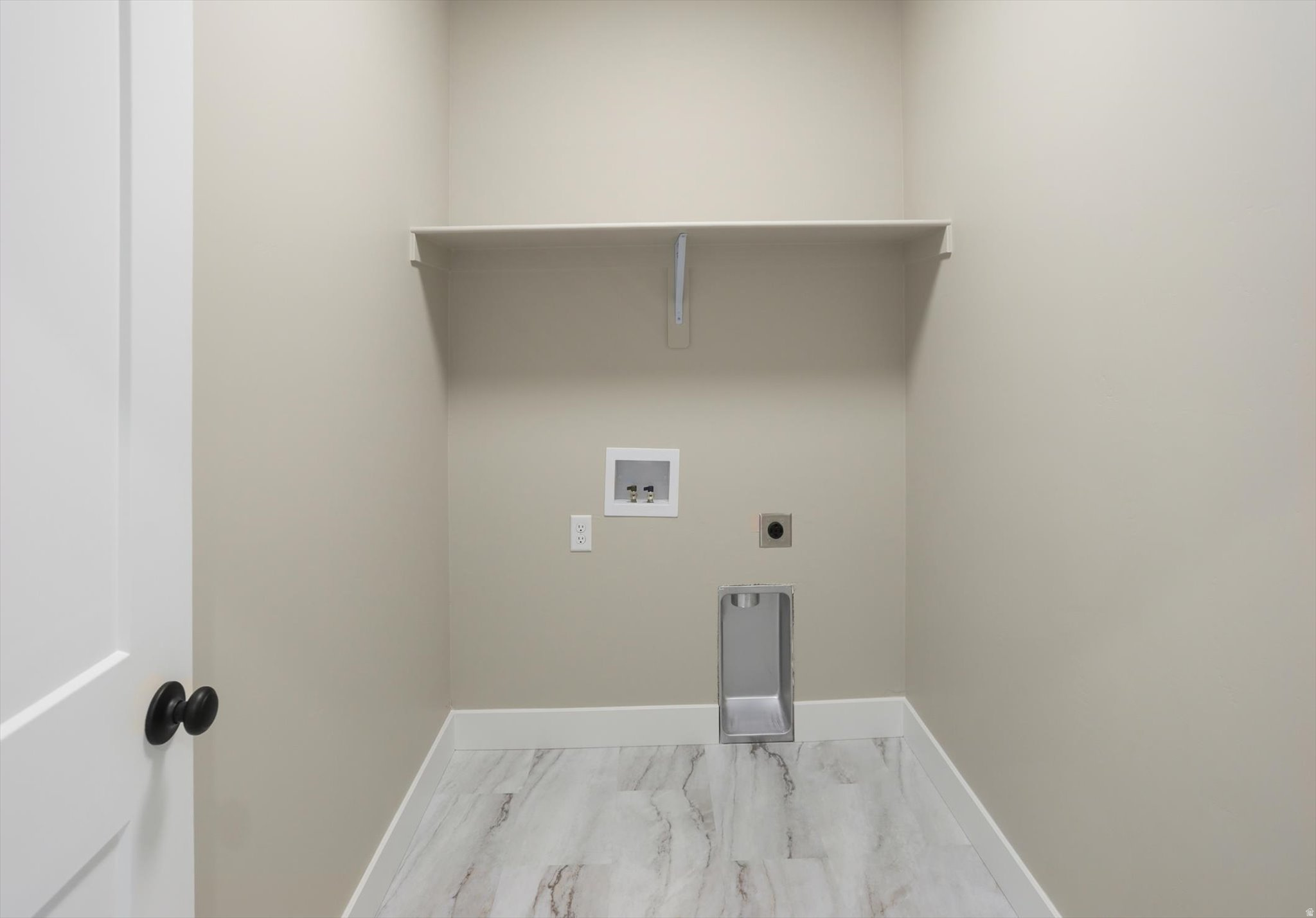 ESTATES AT RIVERVIEW - Residential