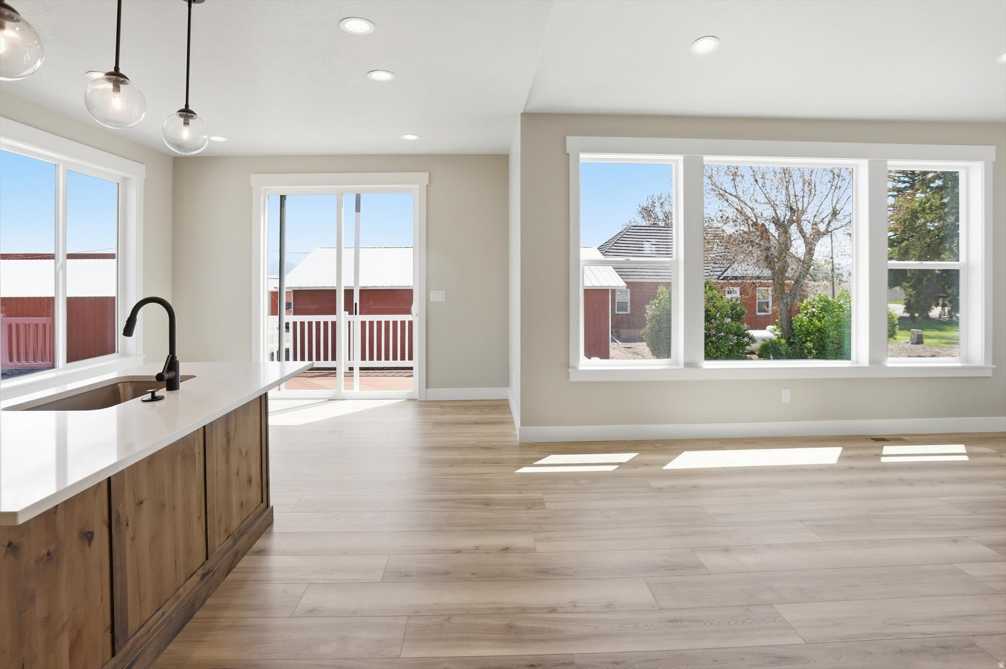 ESTATES AT RIVERVIEW - Residential