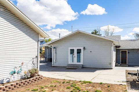 Tiny photo for 1371 E 8600 S, Sandy, UT 84093 (MLS # 2148458)