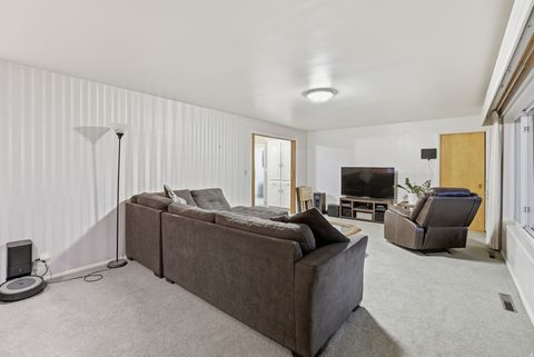 Tiny photo for 328 E 100 N, Clearfield, UT 84015 (MLS # 2151429)