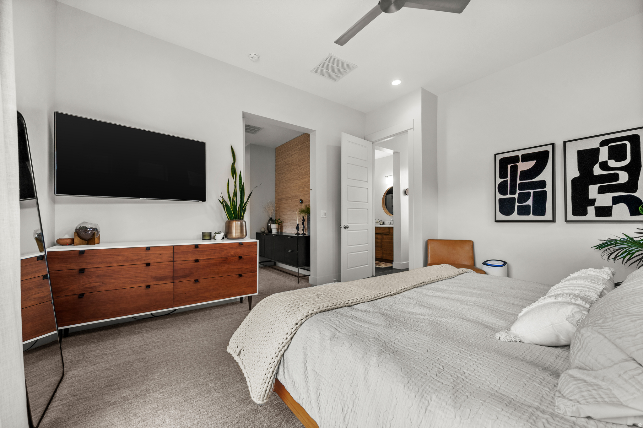 MENLOVE - Residential