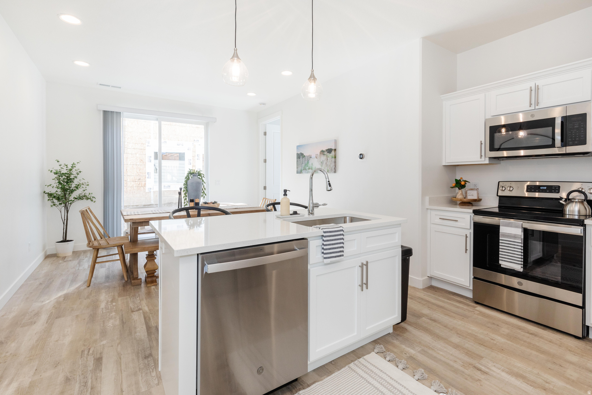 PARADISE PARKWAY - Residential