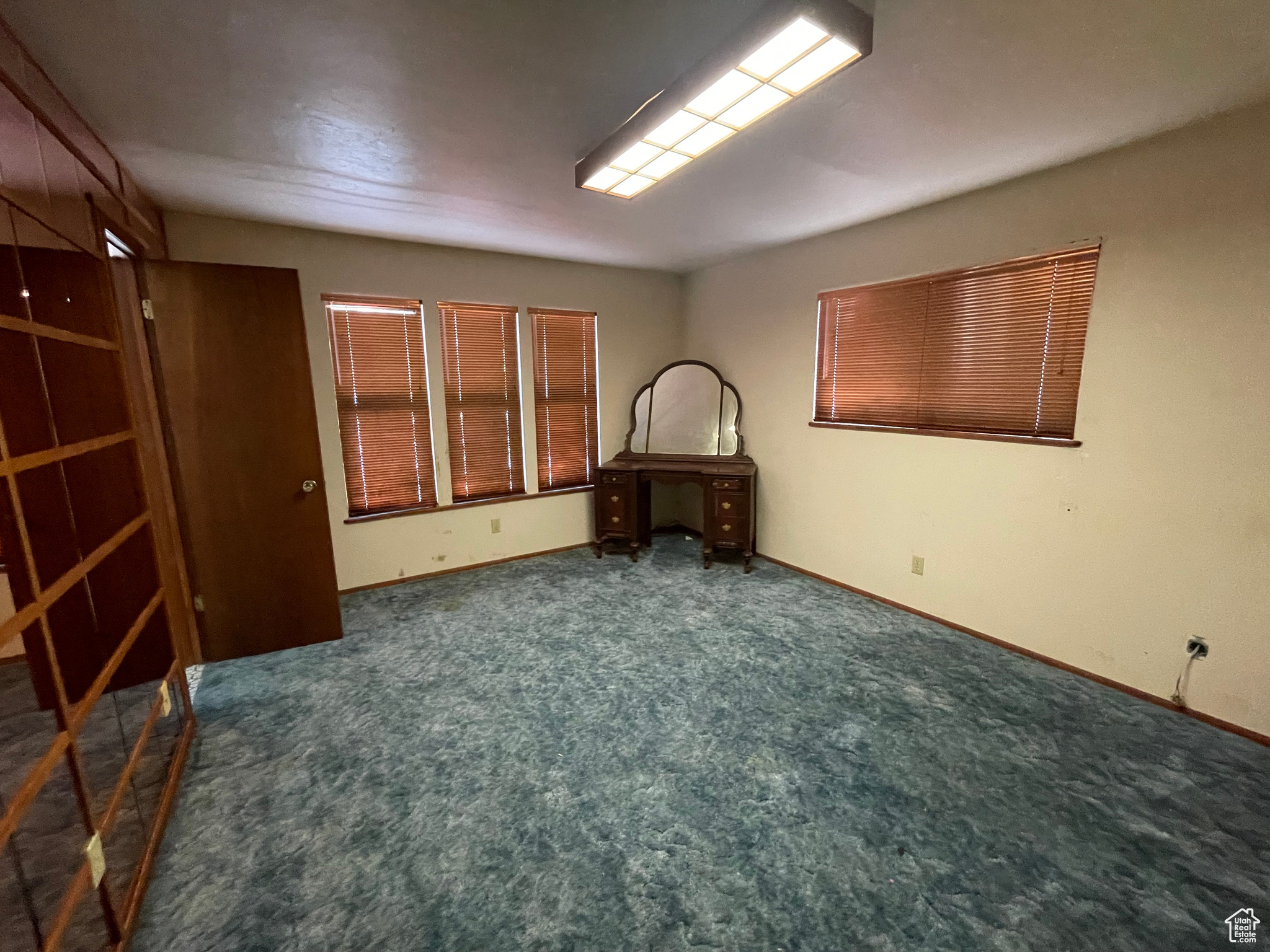 BEAVER SPRINGS - Land