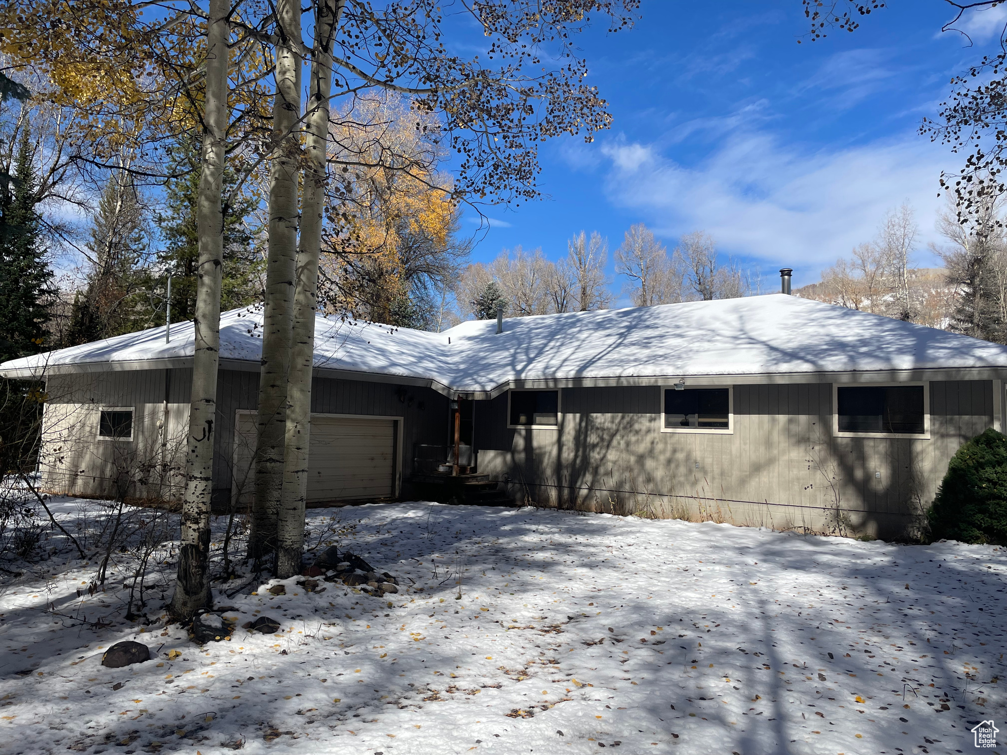 BEAVER SPRINGS - Land