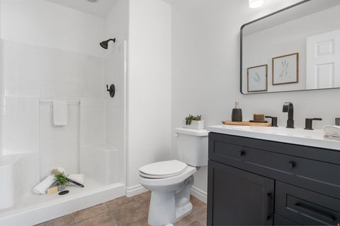 Tiny photo for 4593 PROMENADE DR, Roy, UT 84067 (MLS # 2119956)