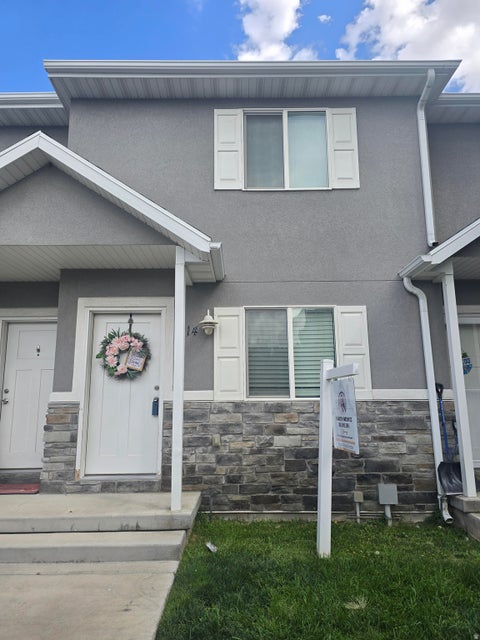 Condo For Sale - 714 W Ry Ln<br/> Tooele County, Tooele, UT 84074
