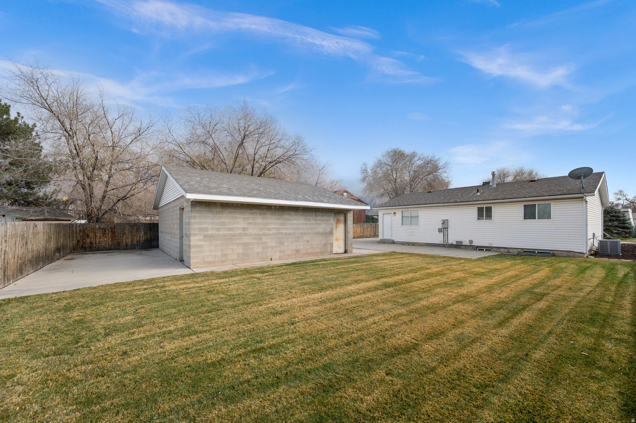 WHITE CITY - Residential