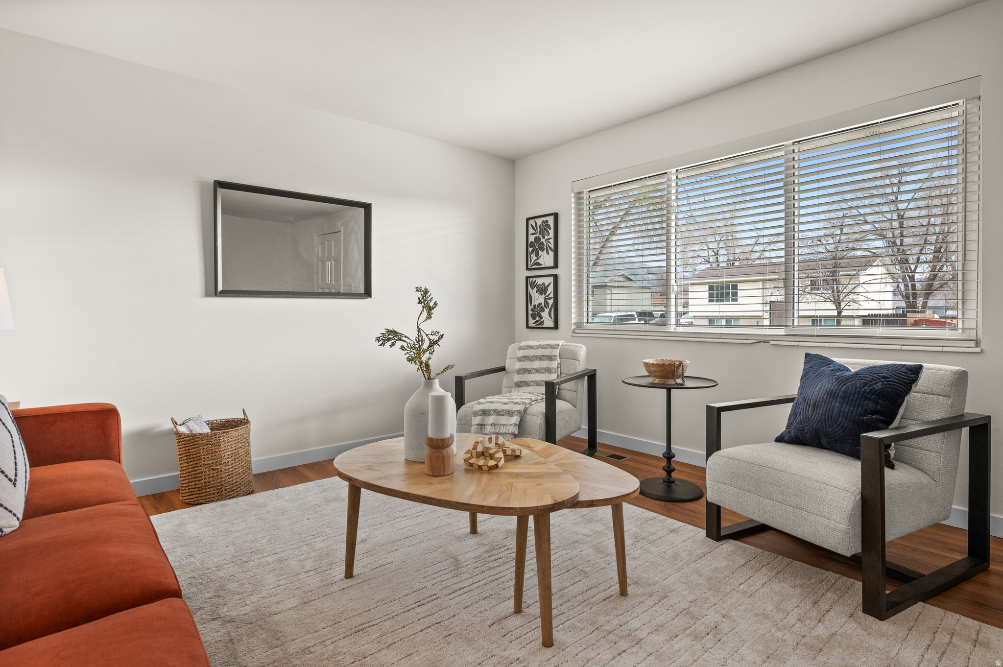 WHITE CITY - Residential