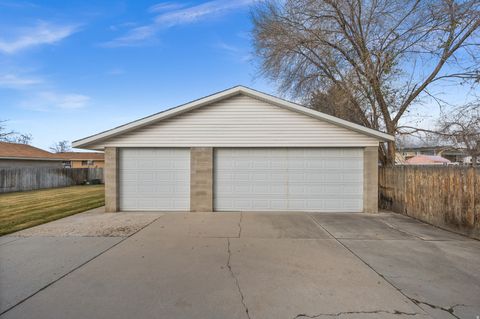 Tiny photo for 861 E DAISY AVE, Sandy, UT 84094 (MLS # 2125639)