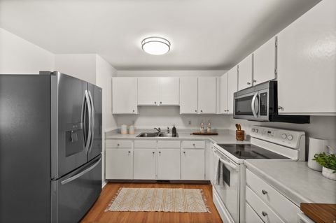 Tiny photo for 861 E DAISY AVE, Sandy, UT 84094 (MLS # 2125639)