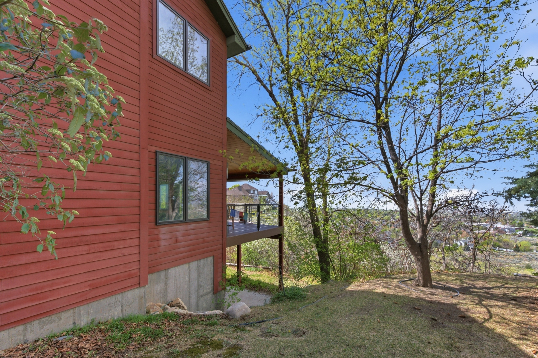 ALTAWOOD - Residential