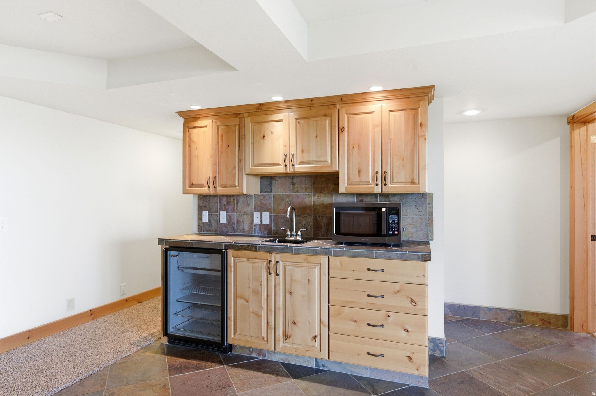 ALTAWOOD - Residential