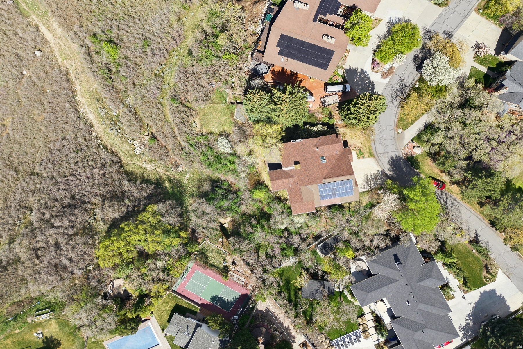 ALTAWOOD - Residential