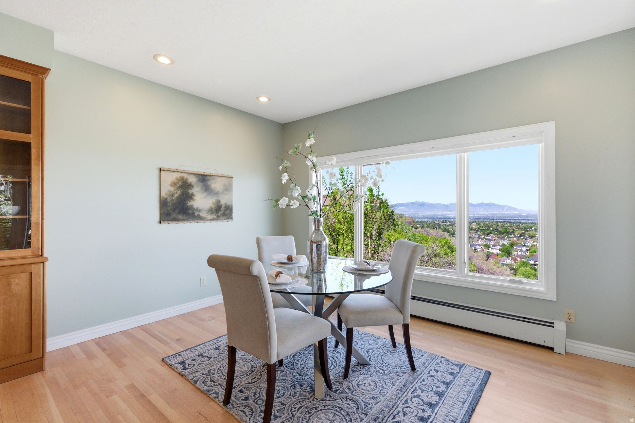 ALTAWOOD - Residential