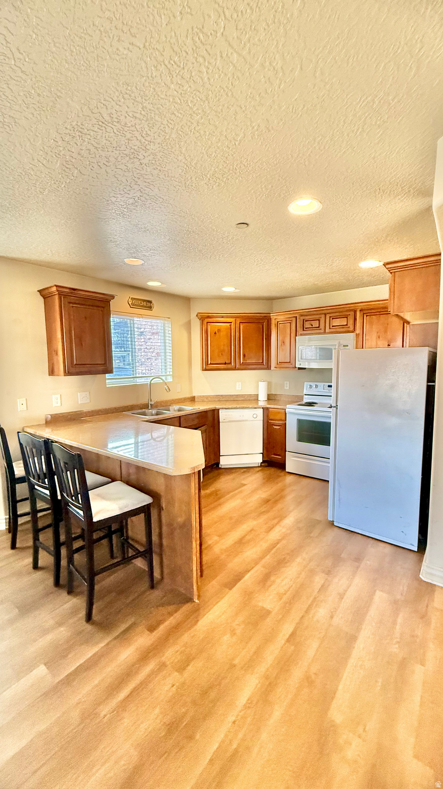 EAST TOWN VILLAGE PH 2 - Residential