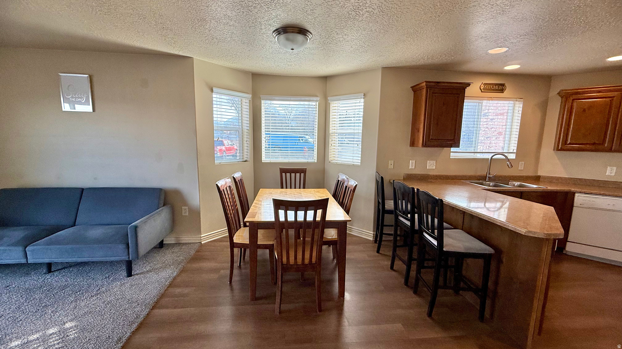 EAST TOWN VILLAGE PH 2 - Residential