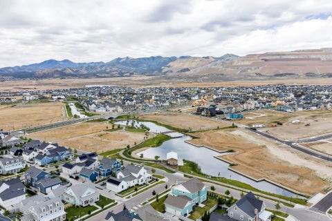 Tiny photo for 11122 S WILLOW WALK DR, South Jordan, UT 84009 (MLS # 2174037)