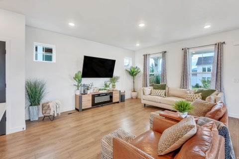 Tiny photo for 11122 S WILLOW WALK DR, South Jordan, UT 84009 (MLS # 2174037)