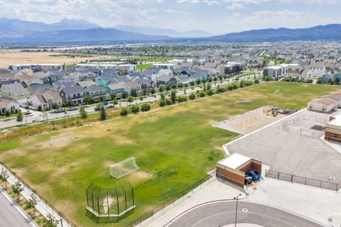 Tiny photo for 11122 S WILLOW WALK DR, South Jordan, UT 84009 (MLS # 2174037)