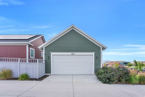 Tiny photo for 11122 S WILLOW WALK DR, South Jordan, UT 84009 (MLS # 2174037)