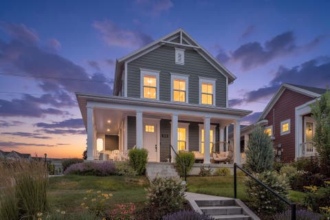 Photo of 11122 S WILLOW WALK DR, South Jordan, UT 84009 (MLS # 2174037)