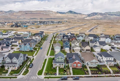 Tiny photo for 11122 S WILLOW WALK DR, South Jordan, UT 84009 (MLS # 2174037)