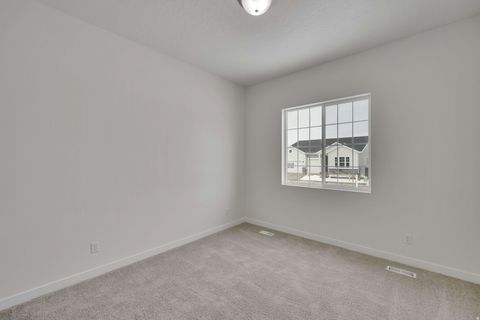 Tiny photo for 283 E POLARIS DR S #102, Saratoga Springs, UT 84045 (MLS # 2122751)