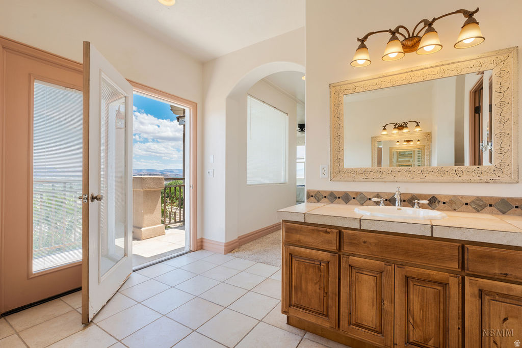 SHADOW HILLS - Residential