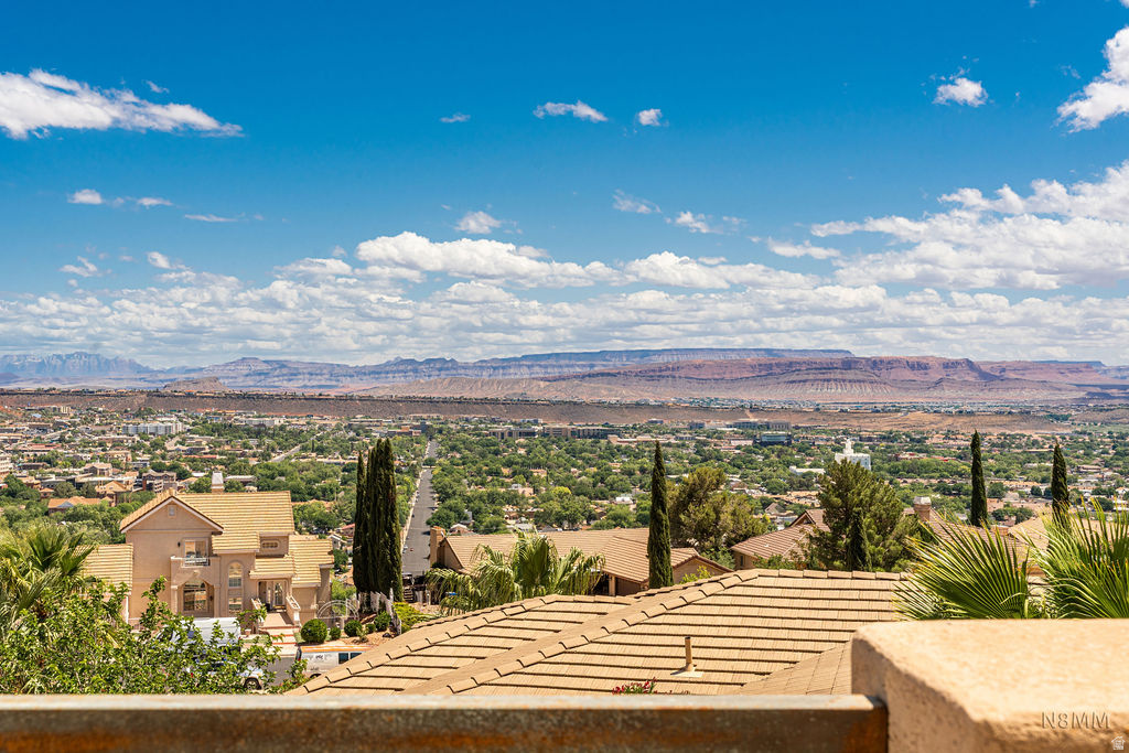 SHADOW HILLS - Residential