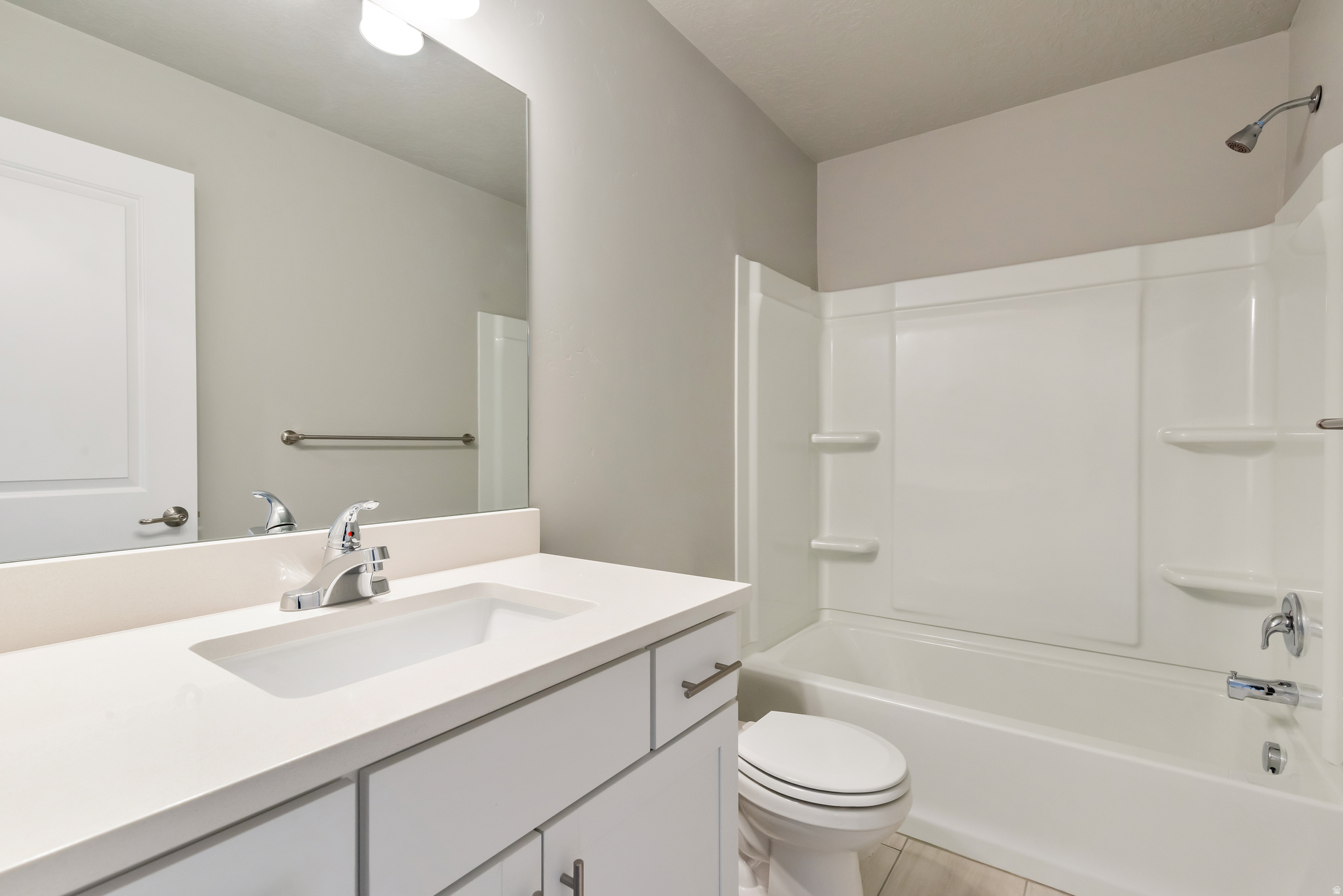 LAKEVIEW - Residential