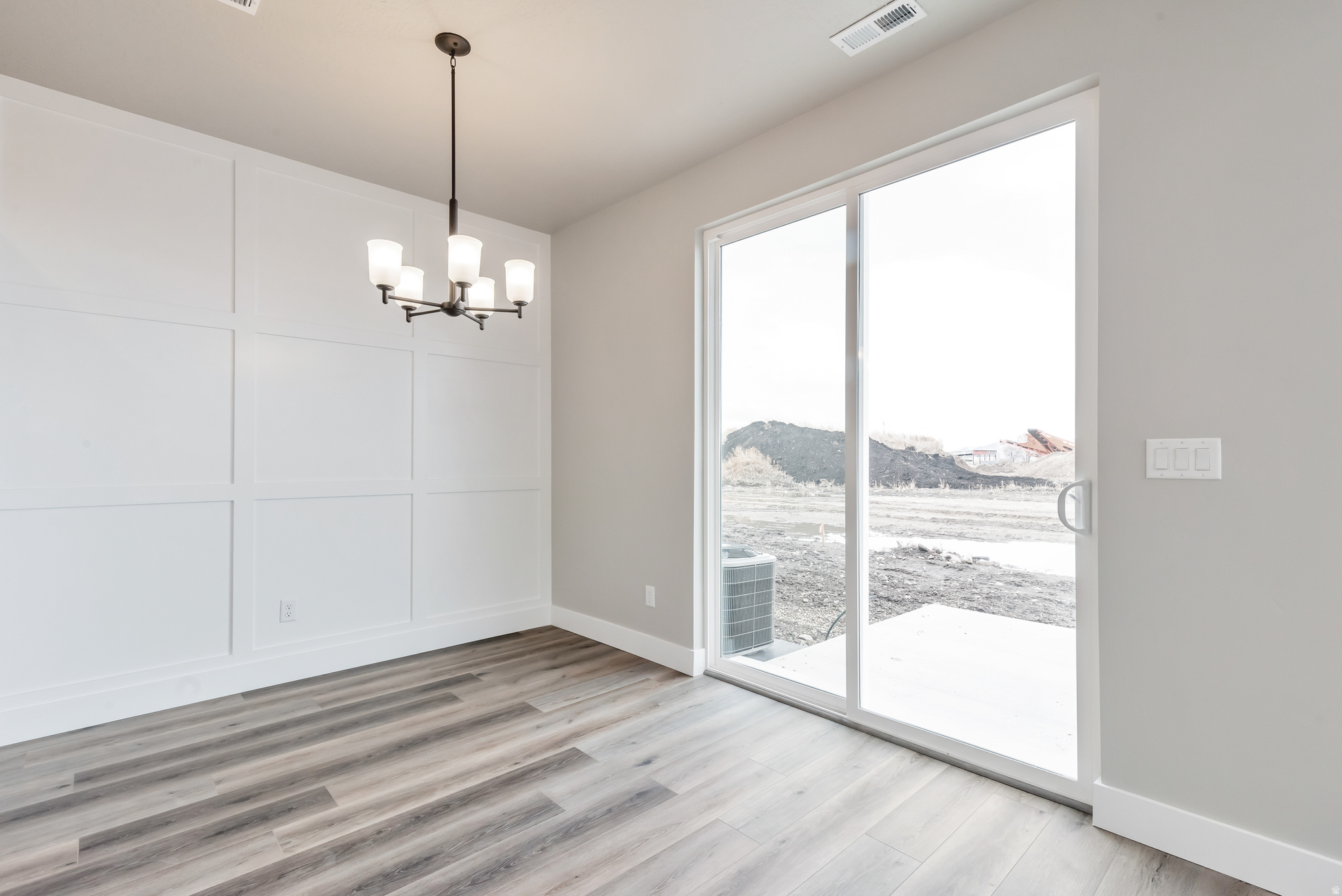 LAKEVIEW - Residential