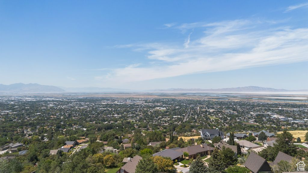 HOLBROOK - Residential