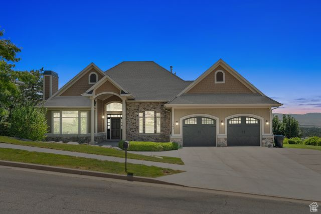 HOLBROOK - Residential