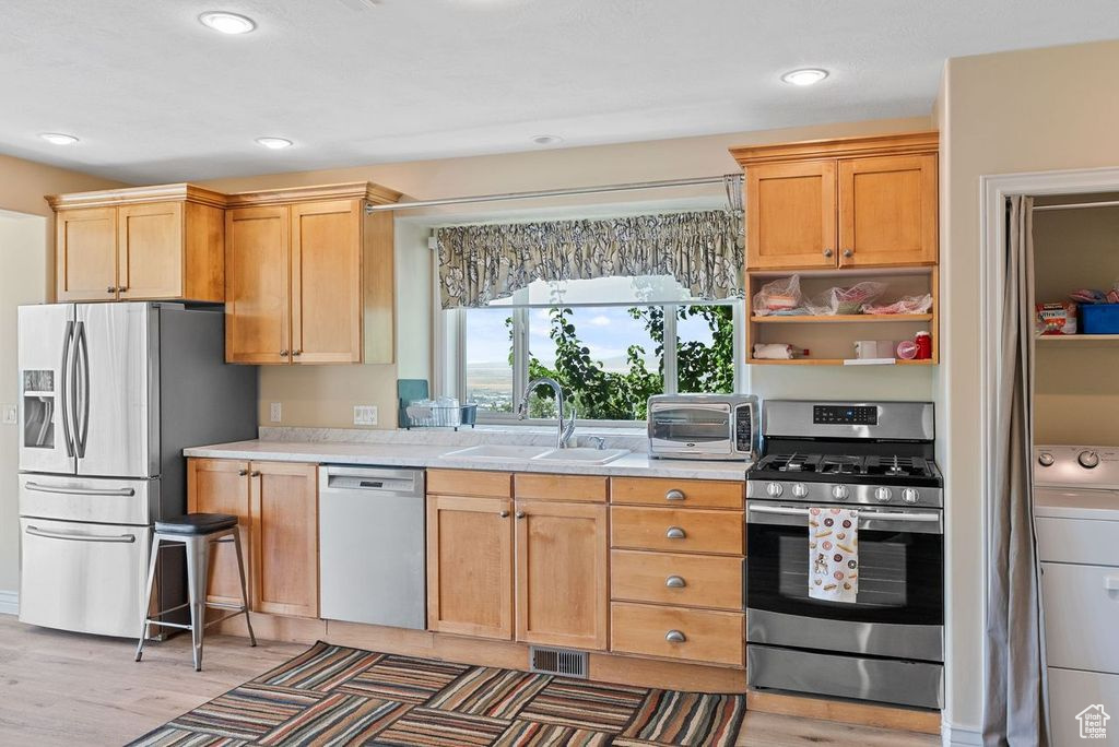 HOLBROOK - Residential