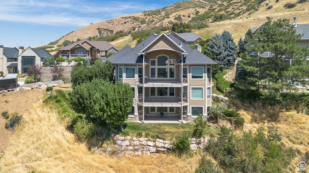 HOLBROOK - Residential