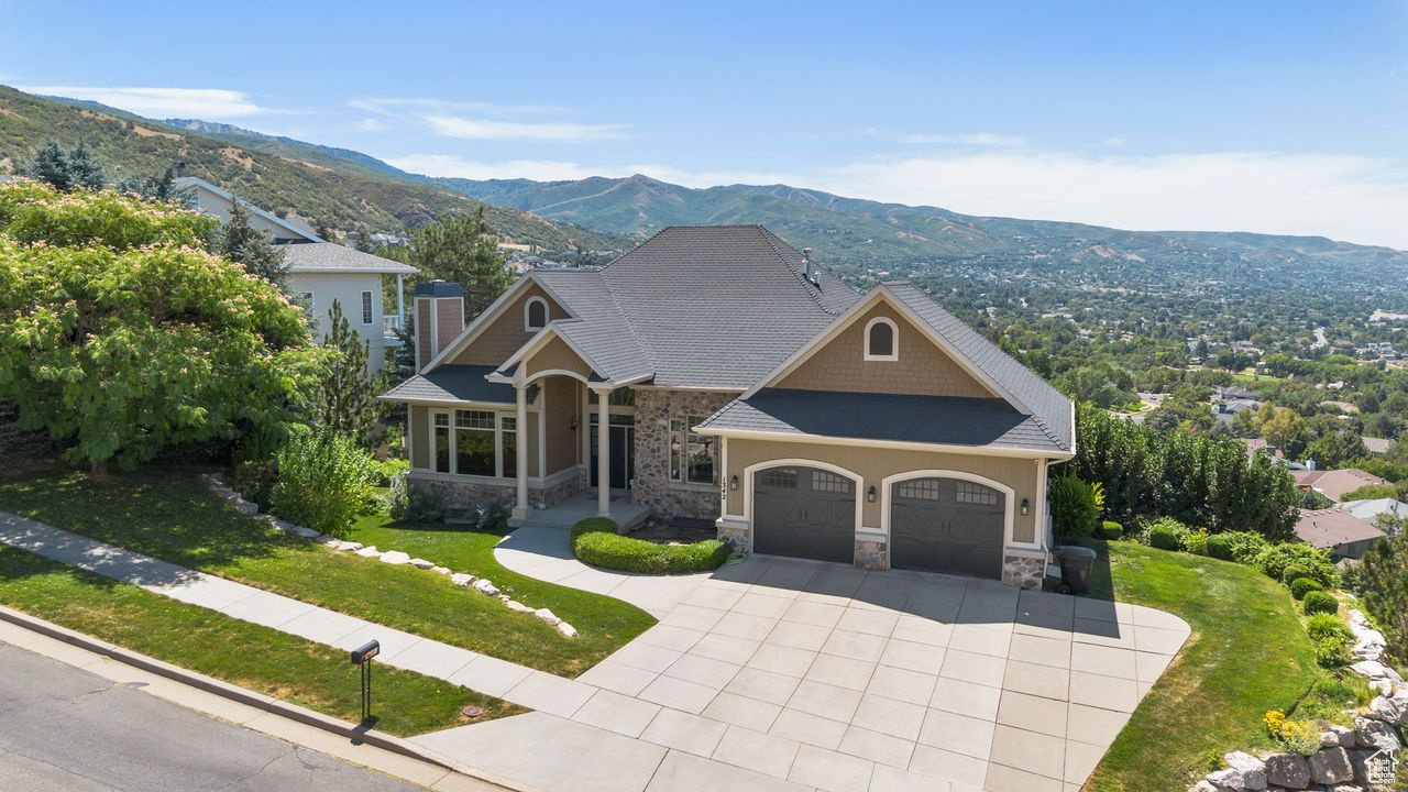 HOLBROOK - Residential