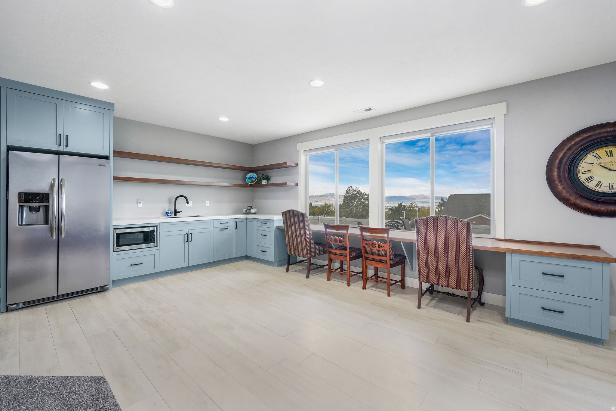 PLEASANT VIEW - Residential