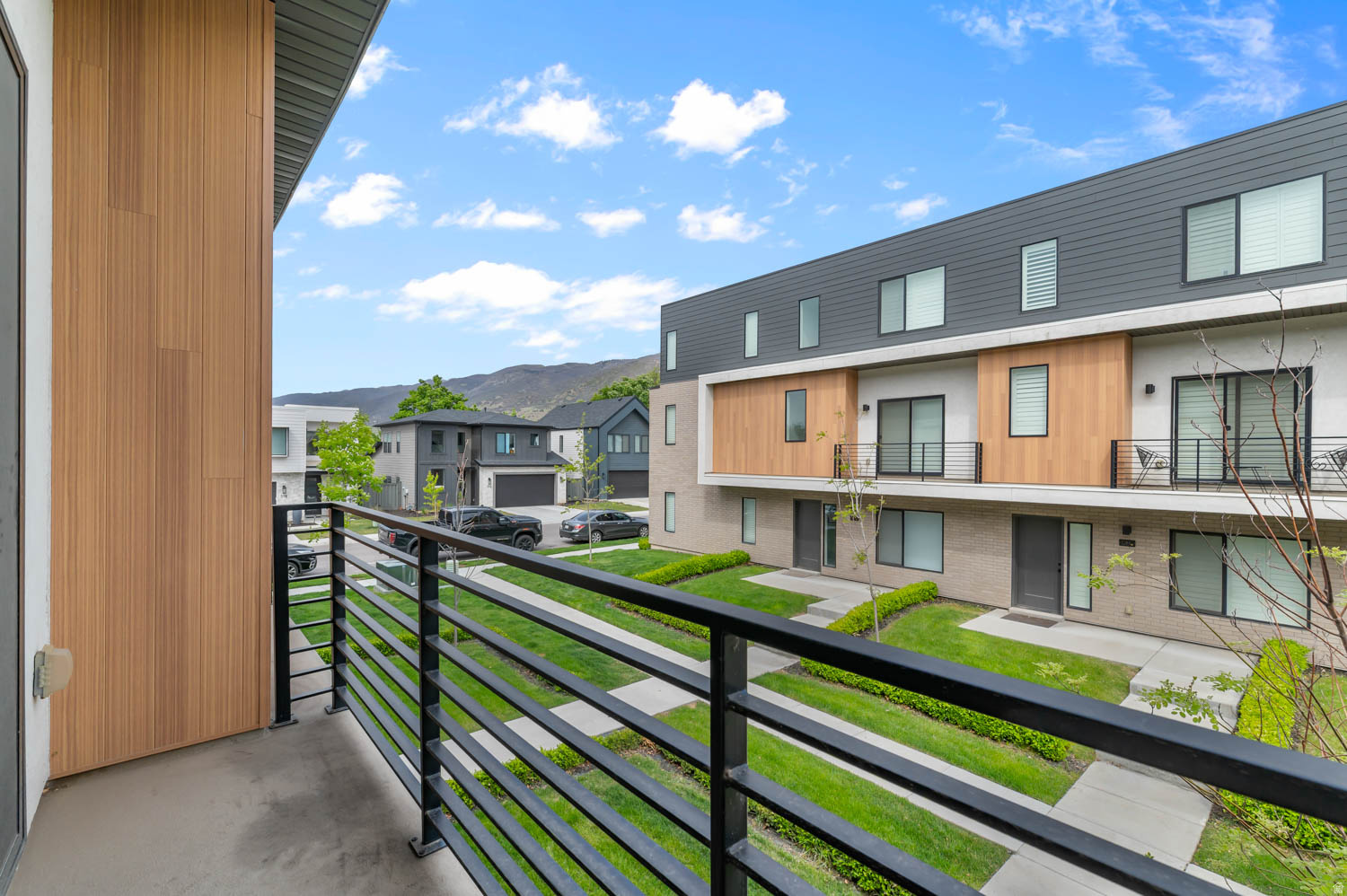 THE HIVE - Residential