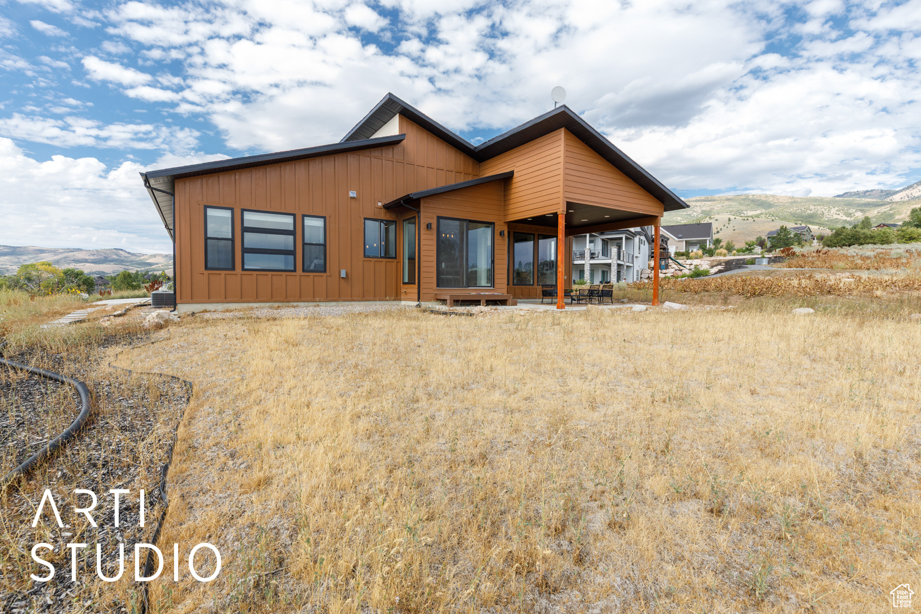 SHEEP CREEK - Residential