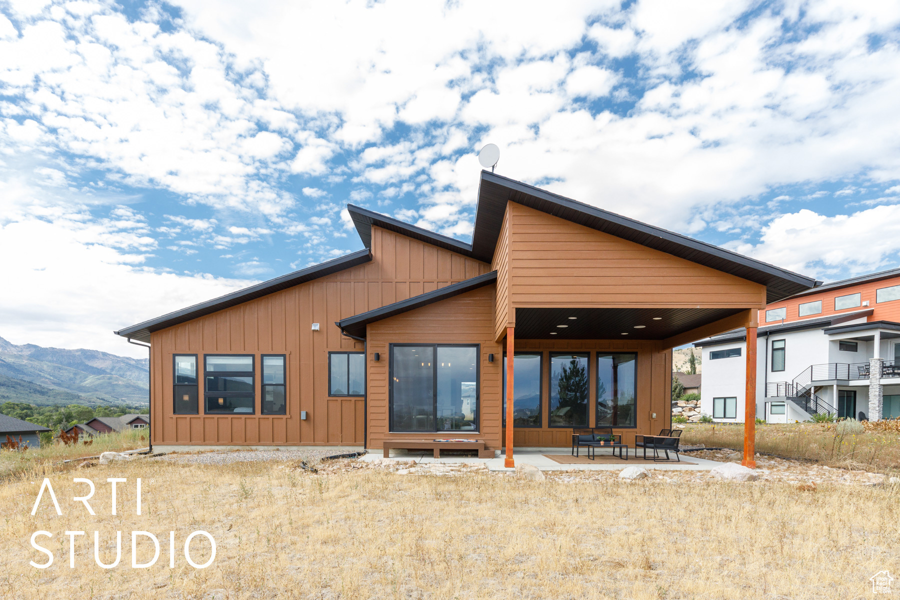 SHEEP CREEK - Residential
