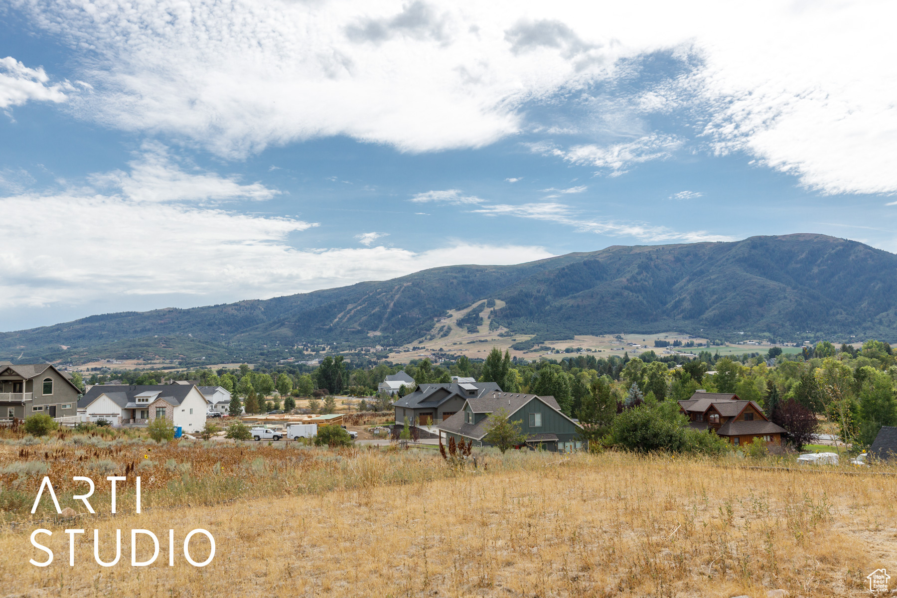 SHEEP CREEK - Residential