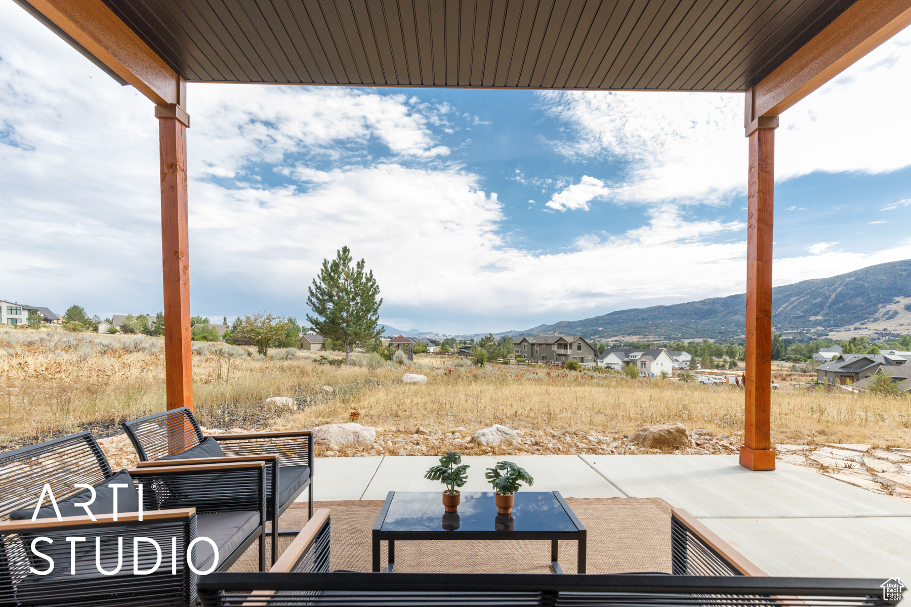 SHEEP CREEK - Residential