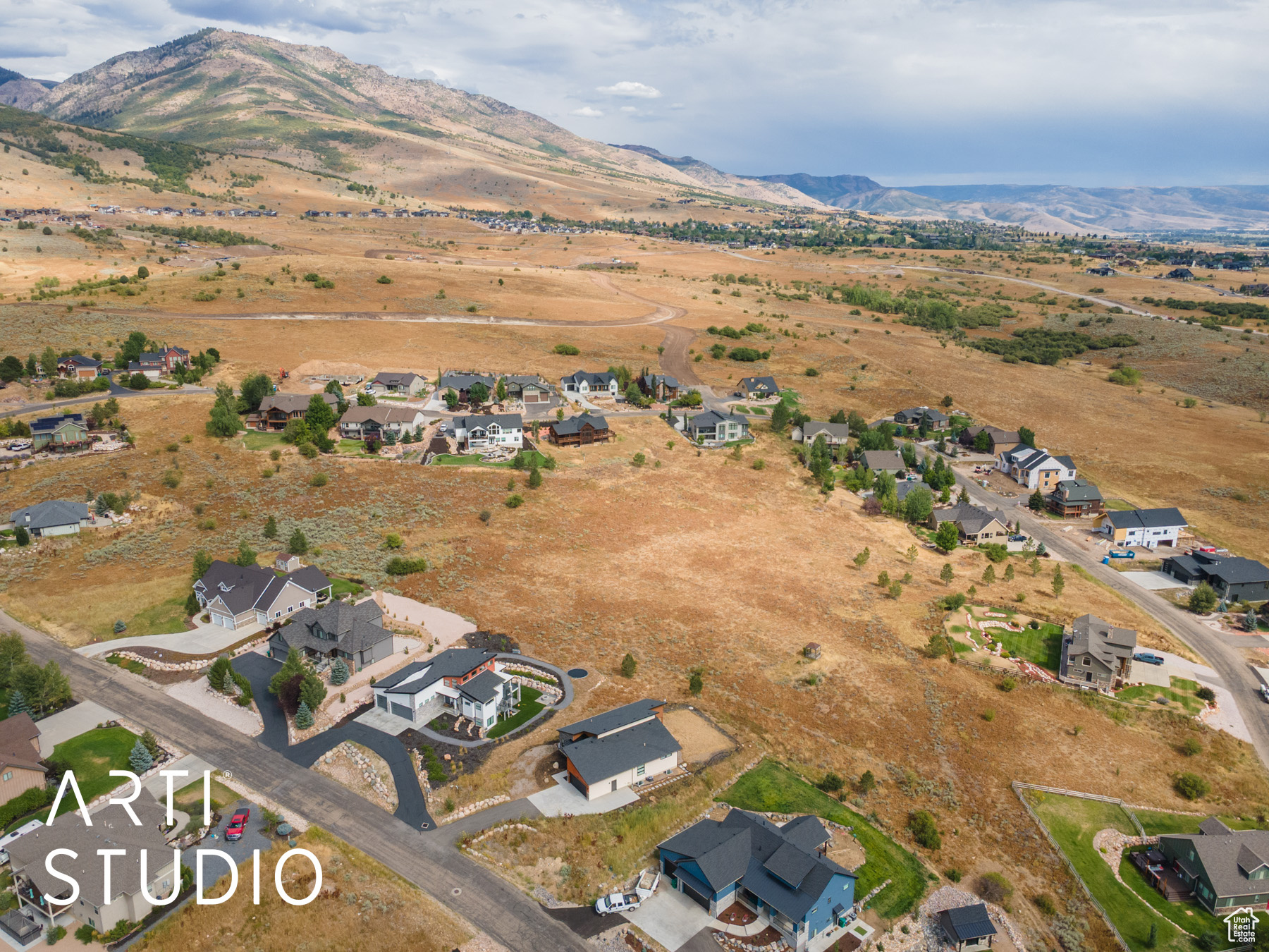 SHEEP CREEK - Residential