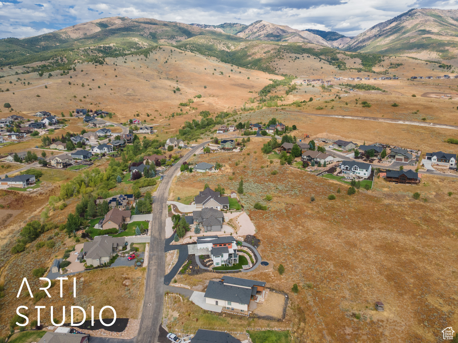 SHEEP CREEK - Residential