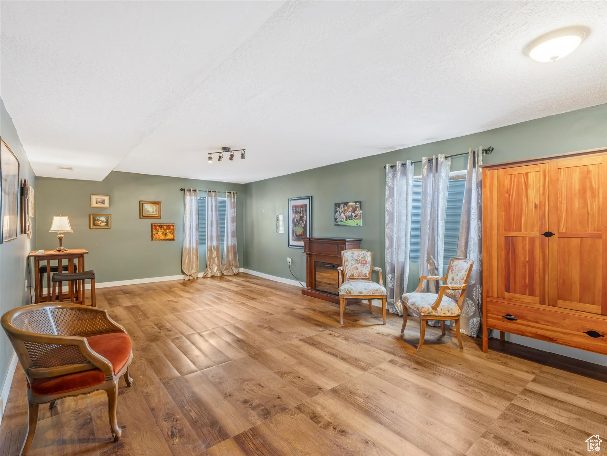 STARSIDE - Residential