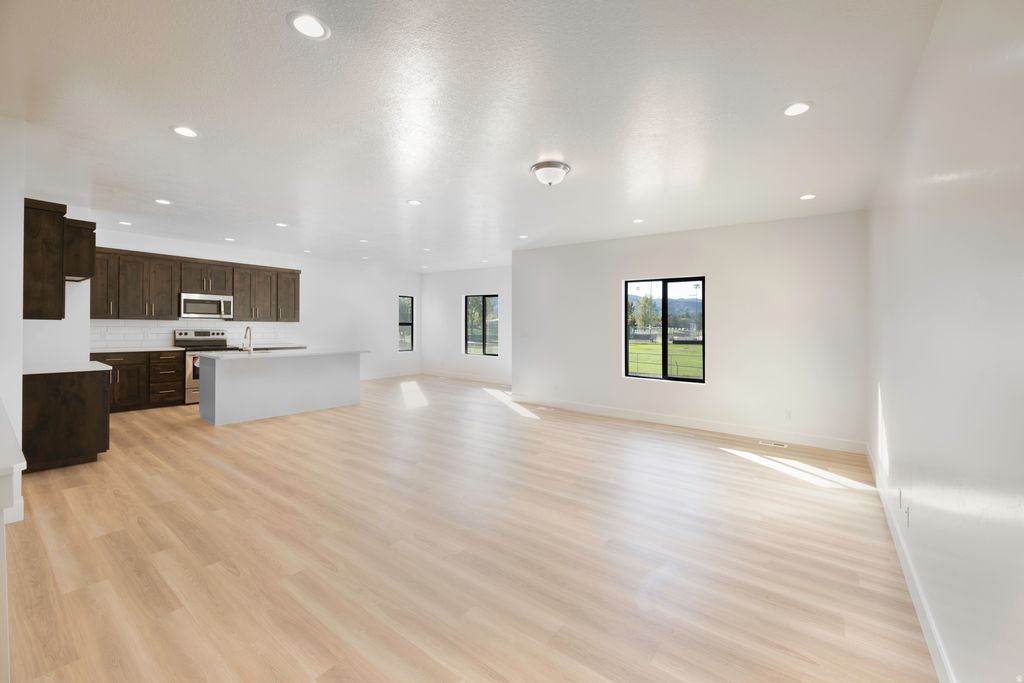 Photo of 3256 E 2770 S #25, Spanish Fork, UT 84660 (MLS # 2128828)