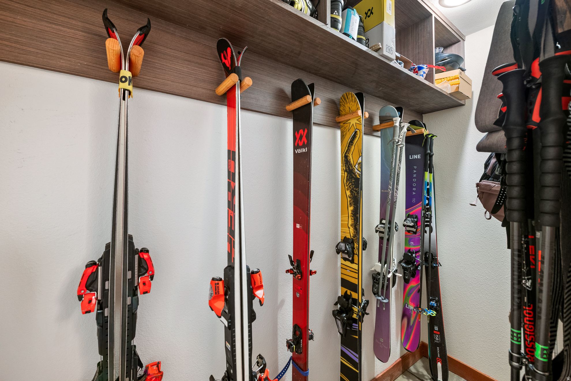 EAGLE SPRINGS WEST - Residential