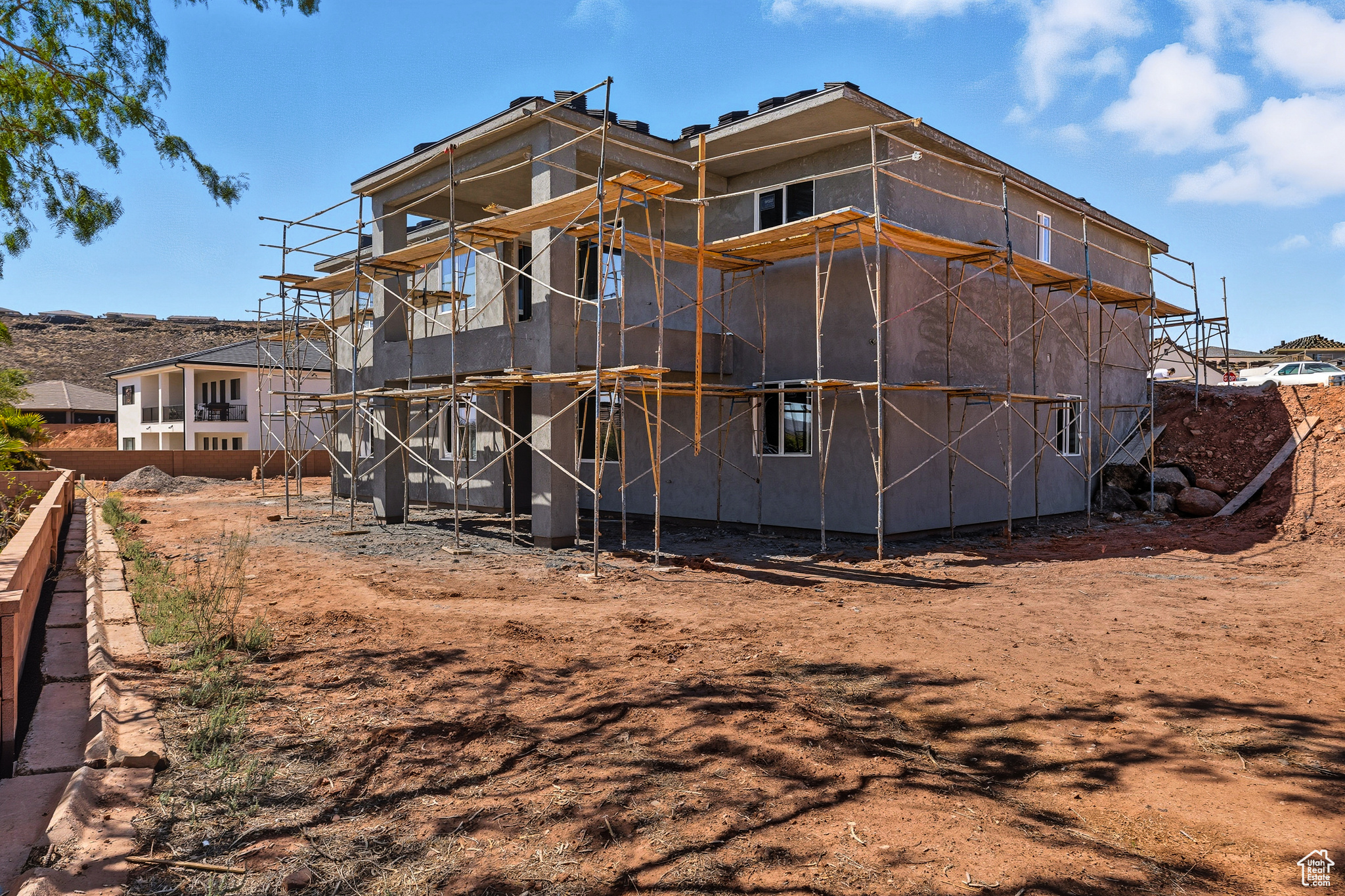 ESTATES AT BURKE SPRINGS - Residential