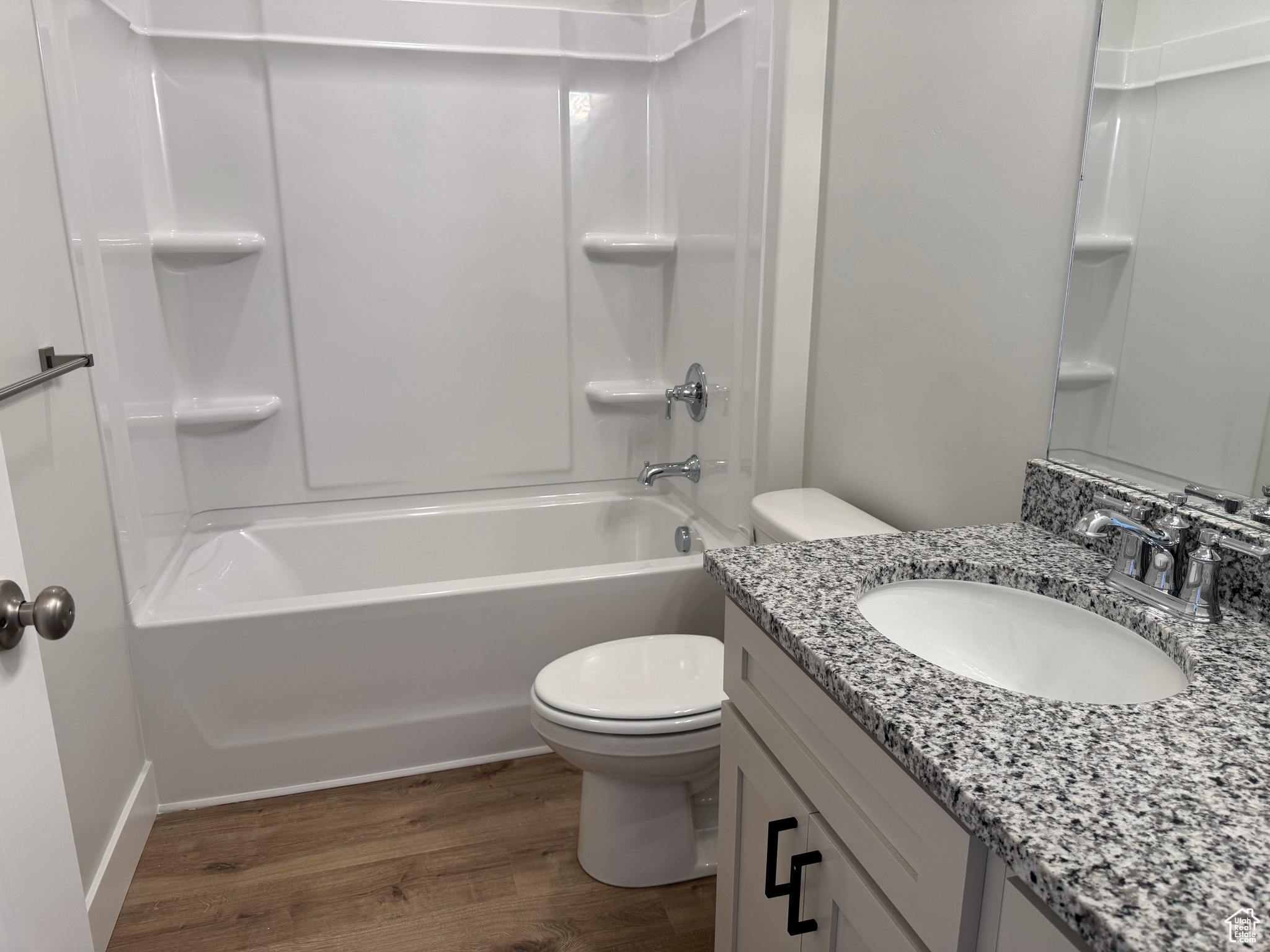 1600 PARK AVE - Residential